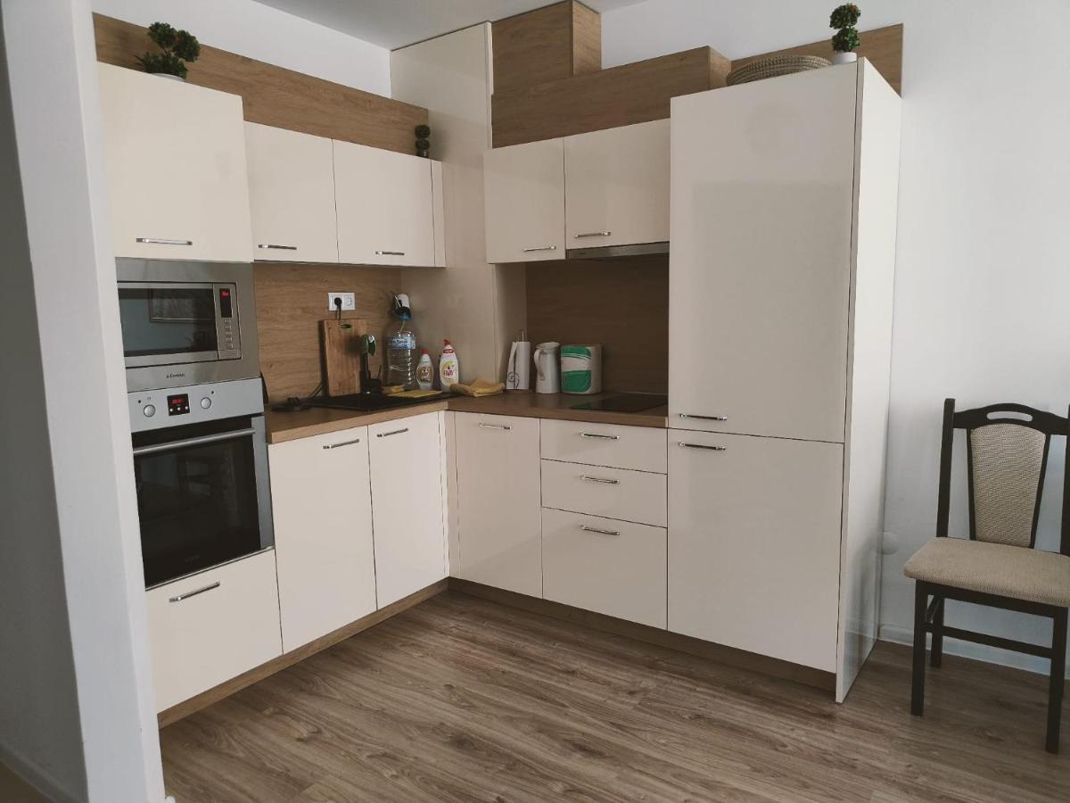 Studio Aivasovskij Park - Meters Away From Beach Pomorie Esterno foto