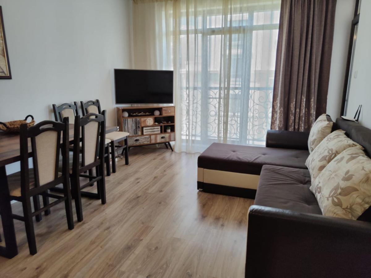 Studio Aivasovskij Park - Meters Away From Beach Pomorie Esterno foto